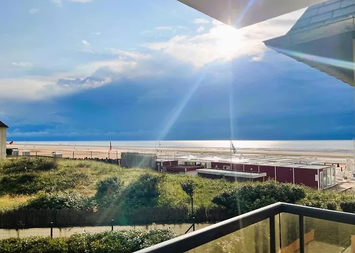 The Ammonite Sea View With Large Balcony